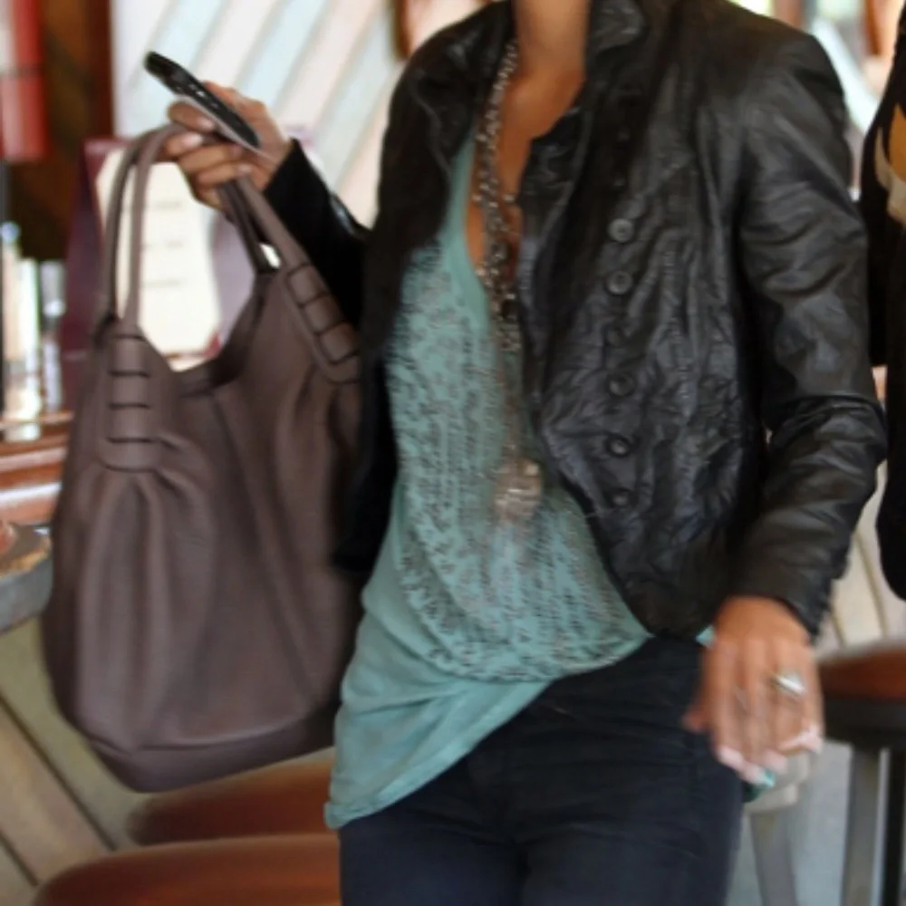 Tod's Taupe Mauve Deerskin Ivy Sacca Hobo Bag